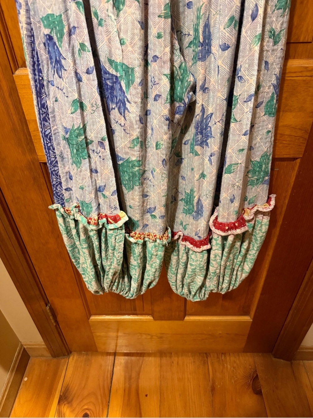 Kantha Bae Joplin Joggers - Picture 7 of 10
